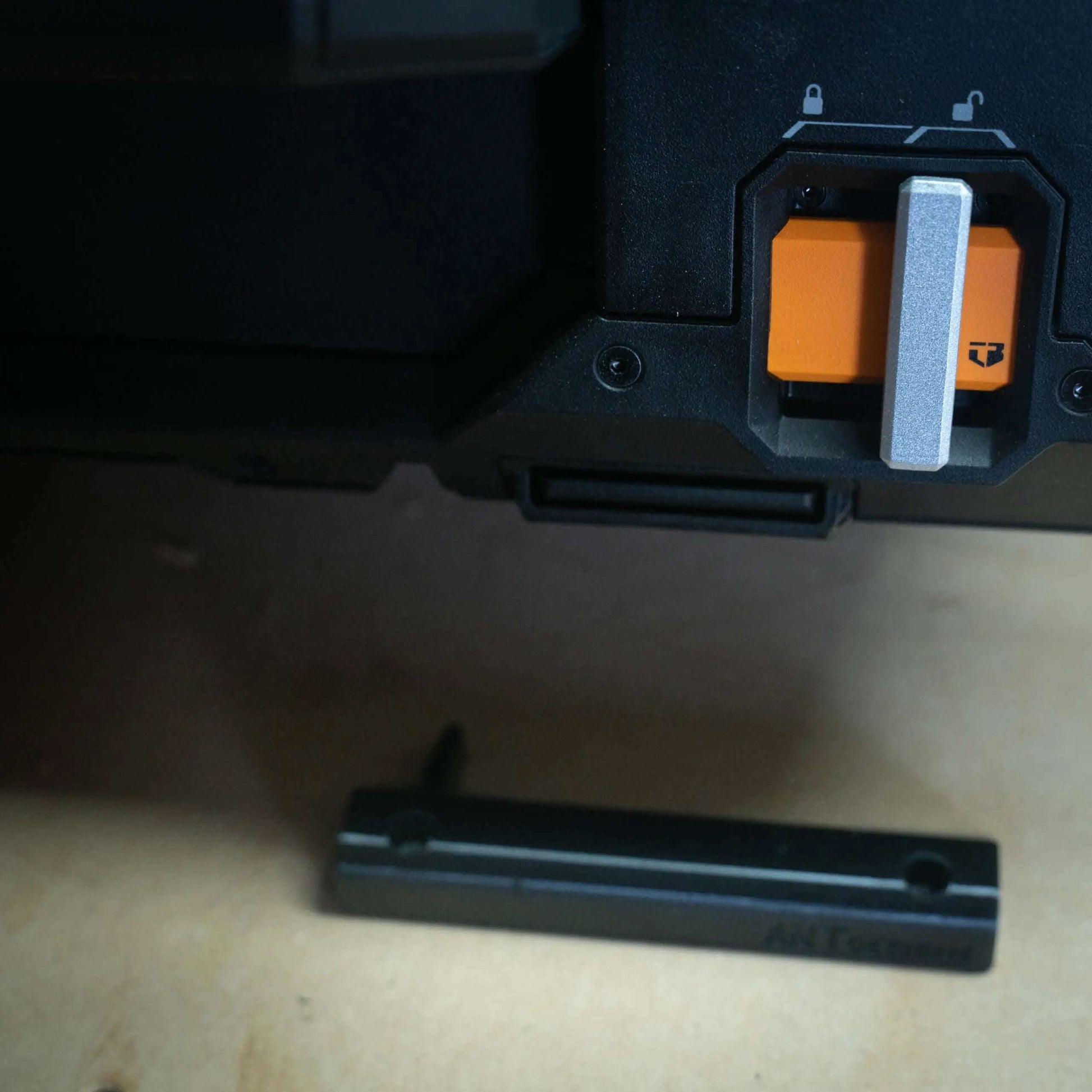 Mounting Brackets | StackTech  packout australia